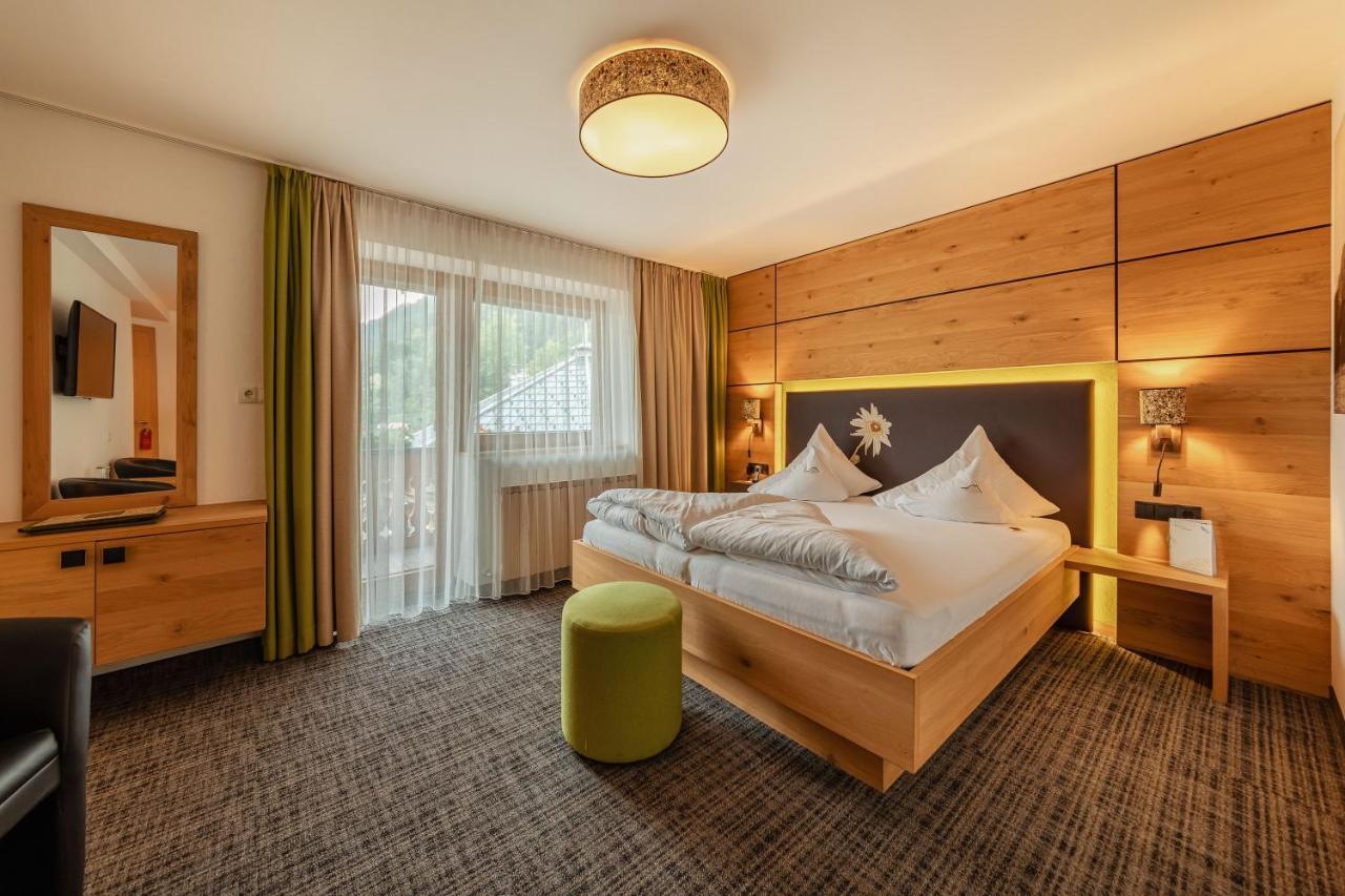 Kraeuterhotel Hochzillertal Kaltenbach Exterior photo
