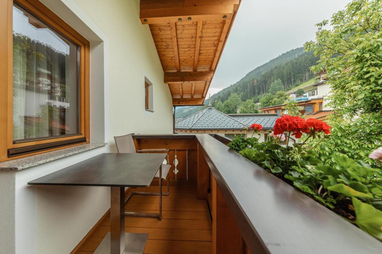 Kraeuterhotel Hochzillertal Kaltenbach Exterior photo