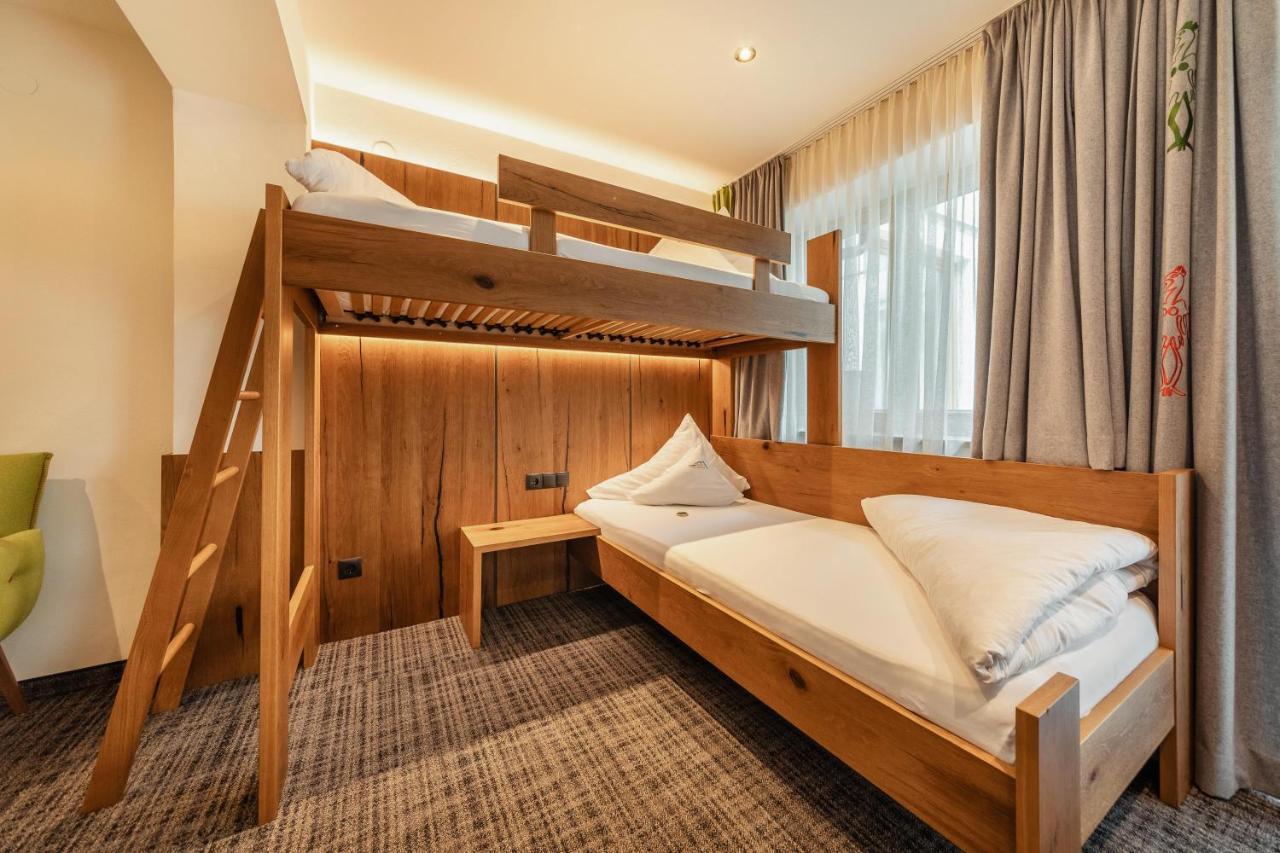 Kraeuterhotel Hochzillertal Kaltenbach Exterior photo